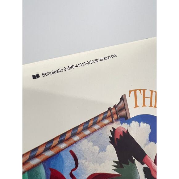 The Golden Goose by Susan Saunders (1988, Trade Paperback) with 33.3 RPM Vinyl - Picture 3 of 8